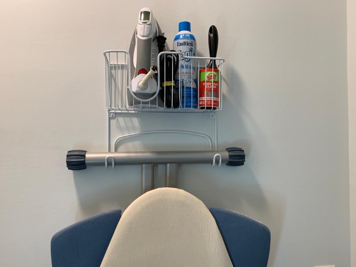 Normalbnb - 2 Blocks From Restaurants, Bars, Hospital Athens Exteriör bild