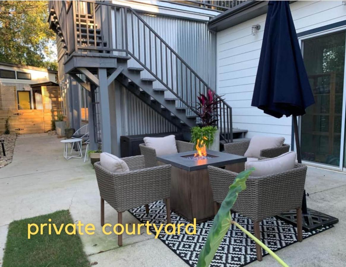 Normalbnb - 2 Blocks From Restaurants, Bars, Hospital Athens Exteriör bild